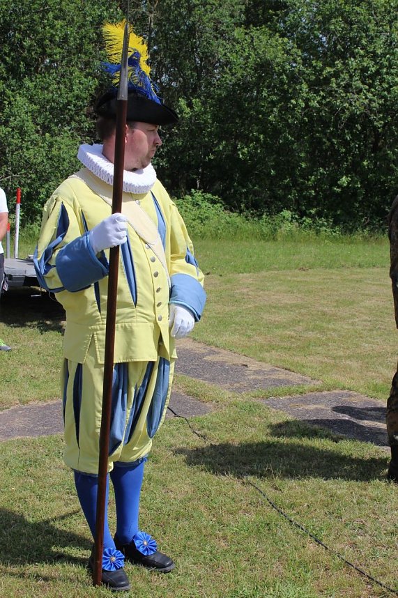 Gro&szlig;e Parade auf dem Dickkopf