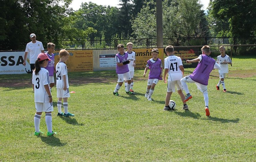 "Real Madrid Fu&szlig;ballschule" machte Station in Wiehe