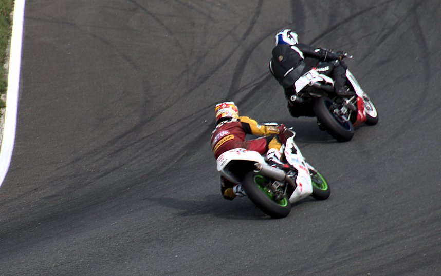 An der Piste und in der Stadt