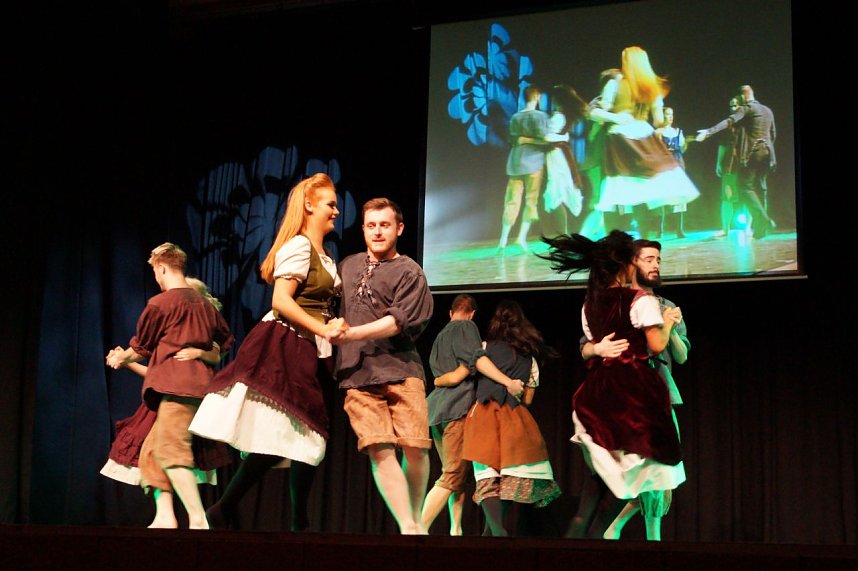 Dance Masters on Tour