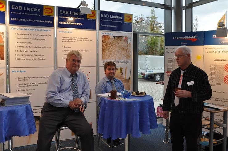 Messe im Autohaus Peter