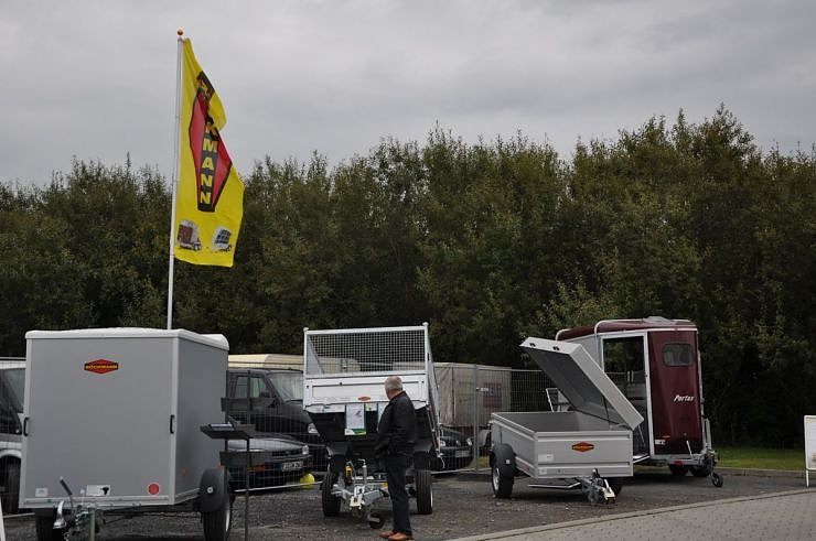 Messe im Autohaus Peter