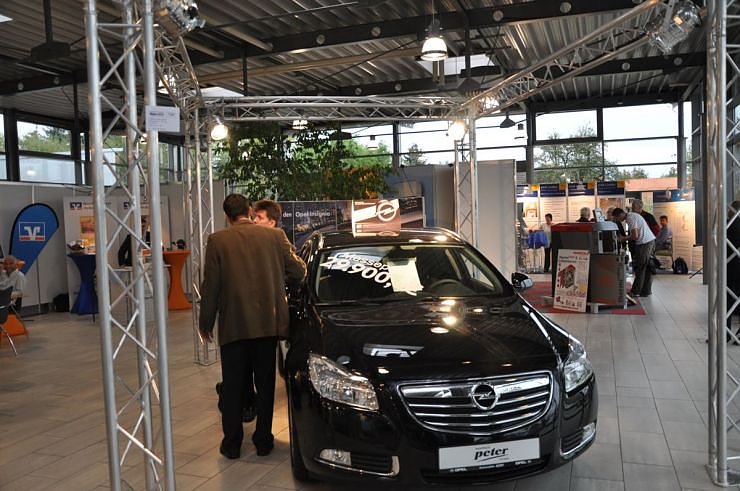Messe im Autohaus Peter
