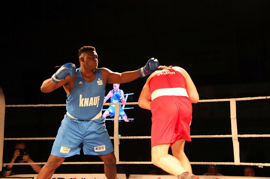 Niederlage vor heimischem Publikum