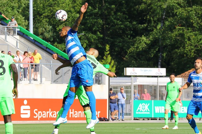 Wacker testete gegen Bundesligist in Hannover