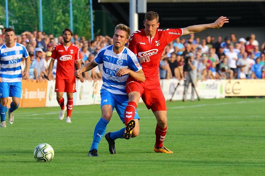 Wacker Nordhausen mit ersten Sieg in einem Heimspiel. 3:0 gegen Meuselwitz im ersten Th&uuml;ringen-Derby der Saison