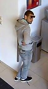 Wer kennt diese Person 