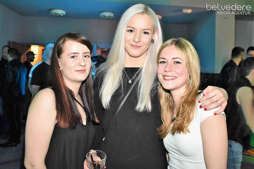 Party im Jugendclubhaus in Nordhausen - der Samstag