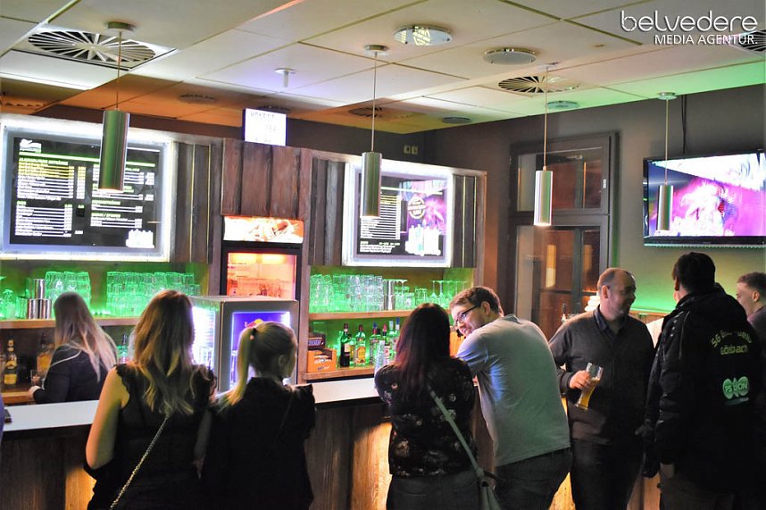 Party im Jugendclubhaus in Nordhausen - der Samstag