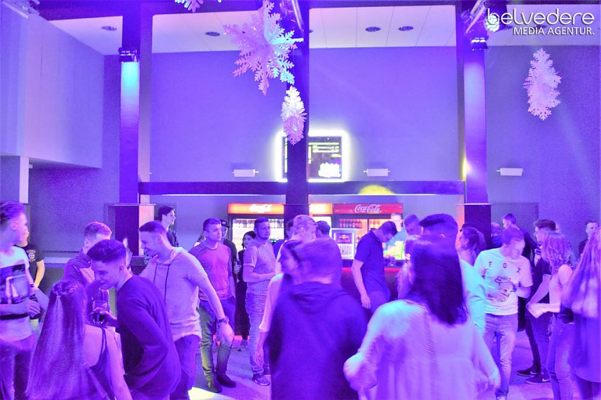 Party im Jugendclubhaus in Nordhausen - der Samstag