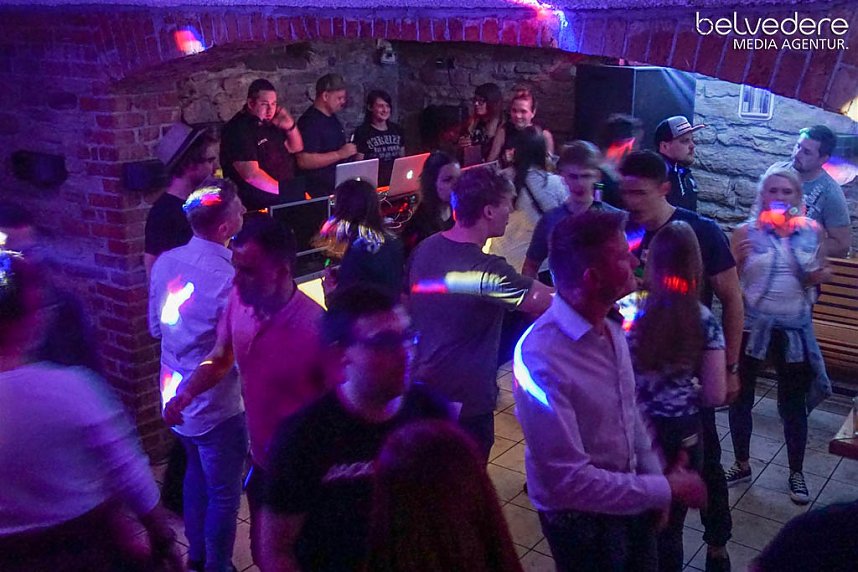Party im Jugendclubhaus in Nordhausen - der Samstag