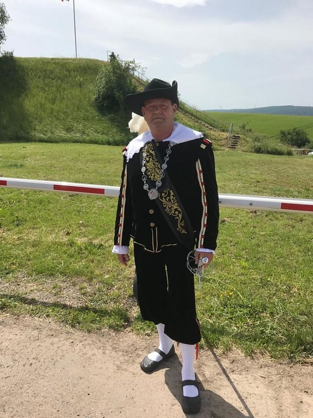 Am Vormittag schwiegen die Kanonen