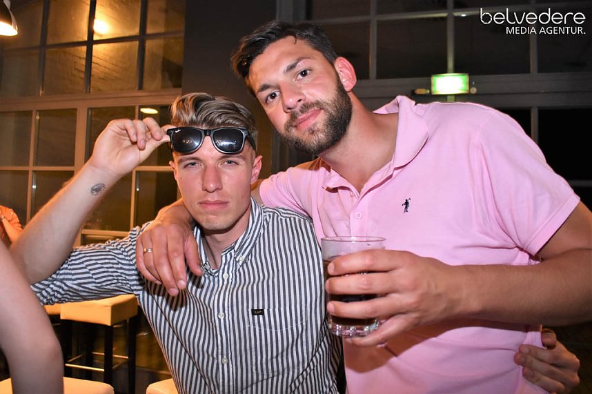 Party im Jugendclubhaus in Nordhausen - der Samstag