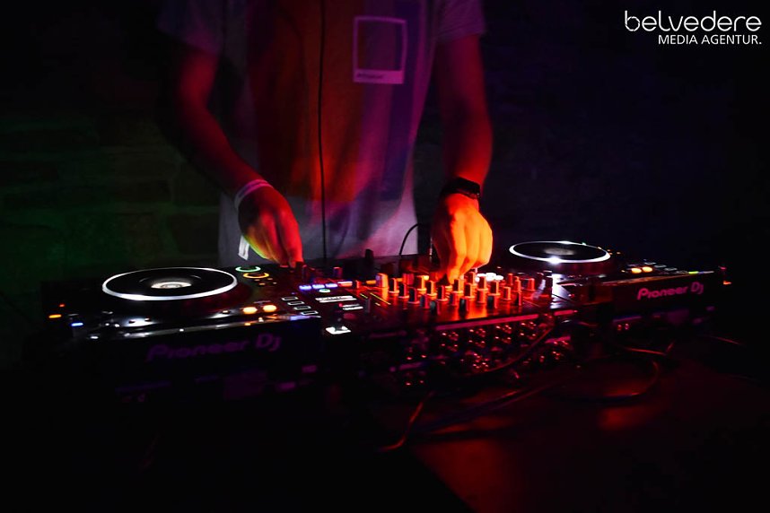 Party im Jugendclubhaus in Nordhausen - der Samstag