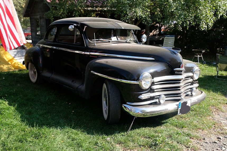 US-Cars in der Westernstadt