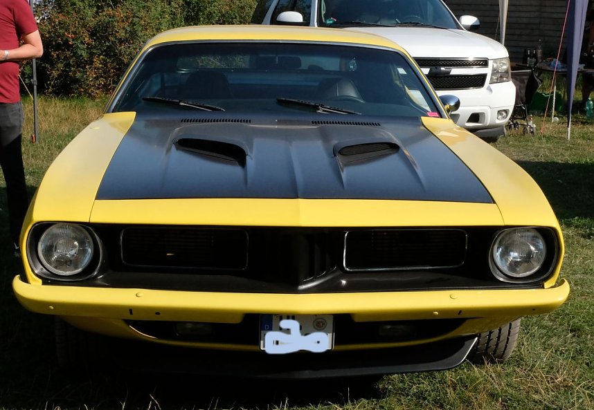 US-Cars in der Westernstadt