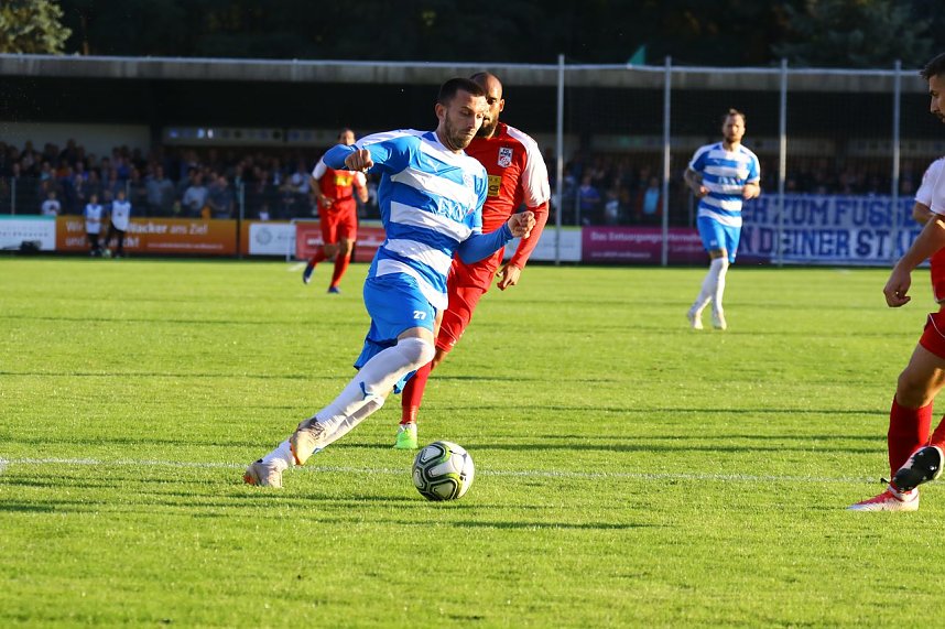 1:0 Wacker besiegt RWE