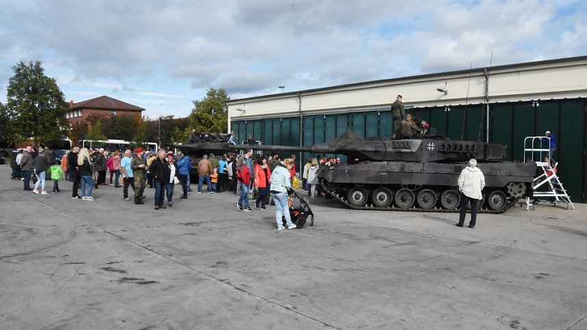 Kyffh&auml;userkaserne ein Besuchermagnet