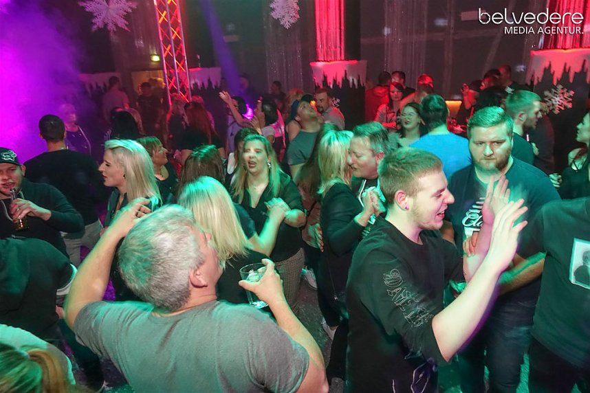 Party im Jugendclubhaus in Nordhausen - der Samstag