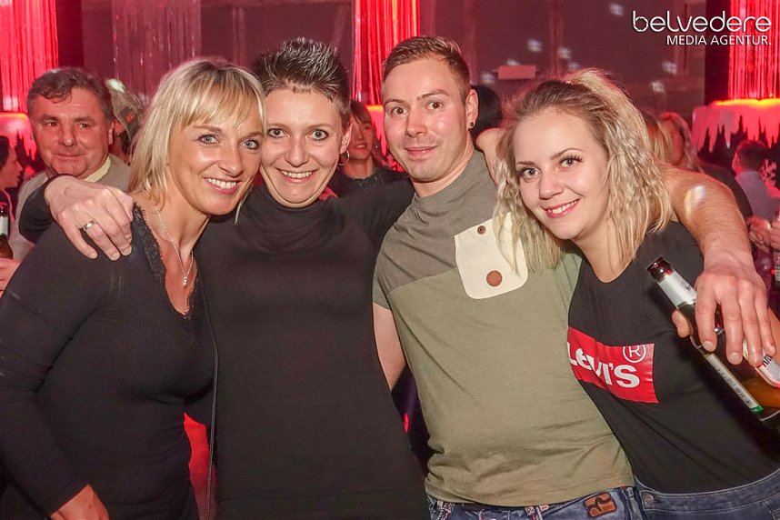 Party im Jugendclubhaus in Nordhausen - der Samstag
