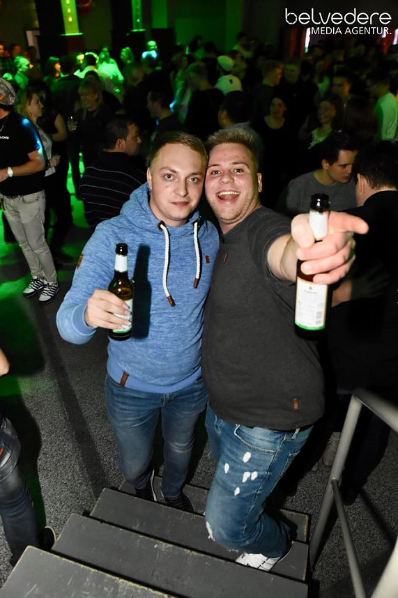 Party im Jugendclubhaus in Nordhausen - der Samstag