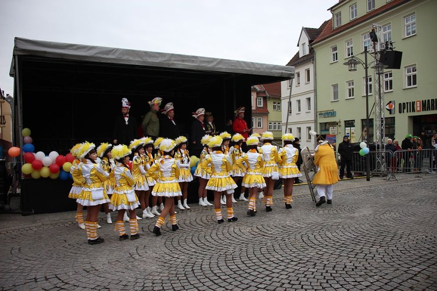 Rosenmontag auf dem Markt Sondershausen
