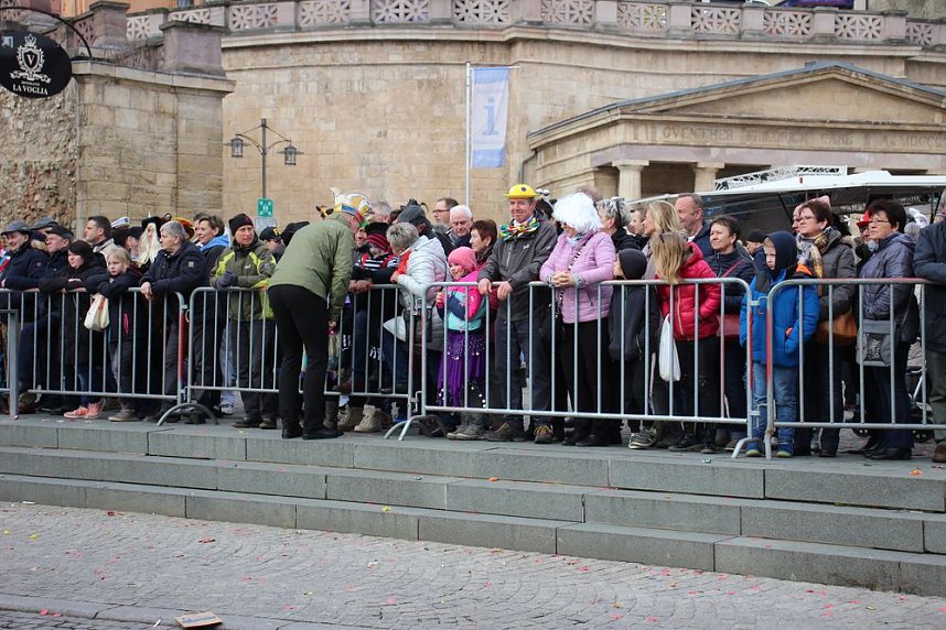 Rosenmontag auf dem Markt Sondershausen