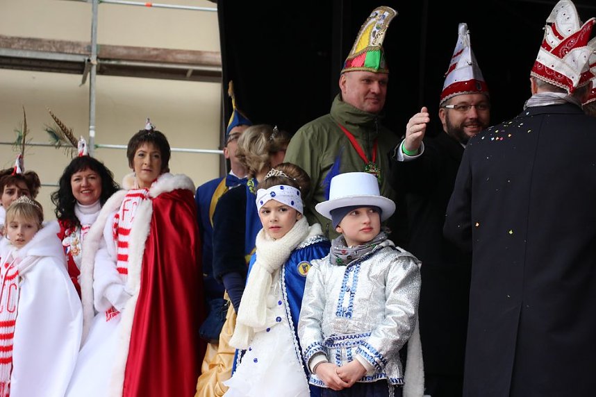 Rosenmontag auf dem Markt Sondershausen