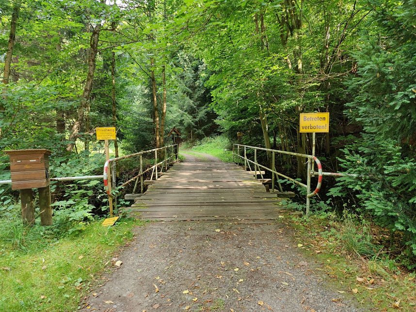 Vom M&auml;gdesprung zum Waldgagsthof