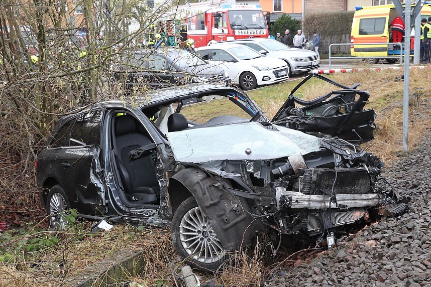 Unfall am Bahn&uuml;bergang