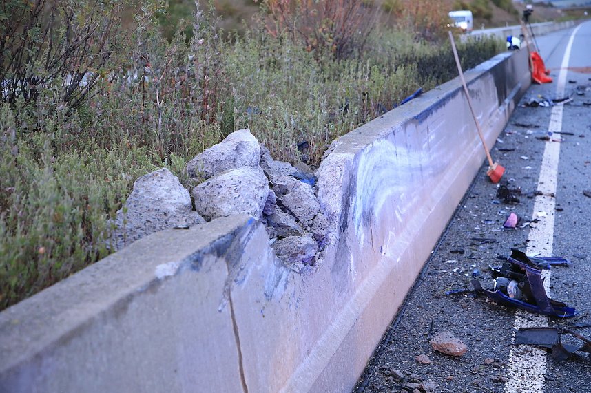 KKW kippt auf der A38 um