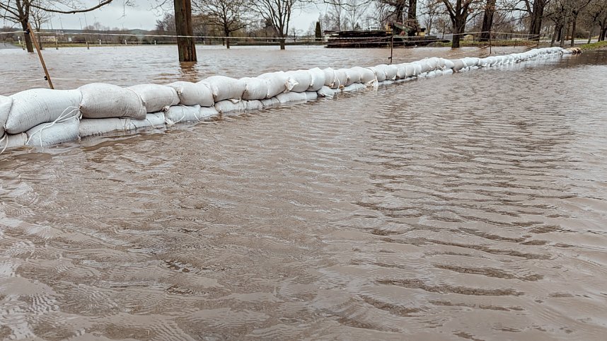 Wassermassen in Windehausen, Dezember 2023