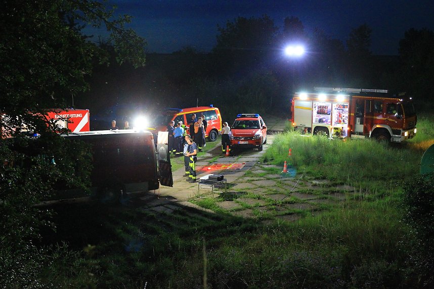 Suchaktion am Gro&szlig;enehricher Stau