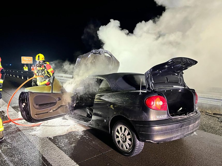 Auto brannte aus