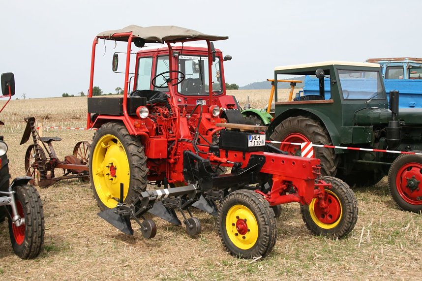 Schlepperfreunde feierten 20-j&auml;hriges Jubil&auml;um