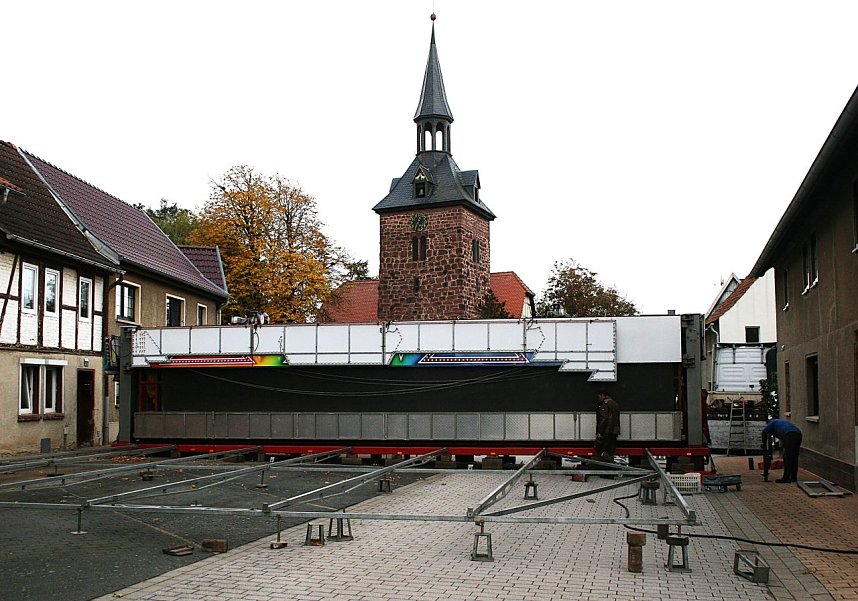 In Kelbra wird die Kirmes vorbereitet