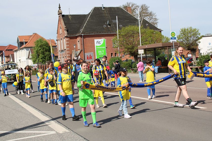 Festumzug zu 1030. Jahren Ro&szlig;la