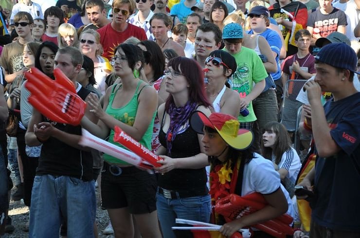 Public Viewing auf den Petersberg
