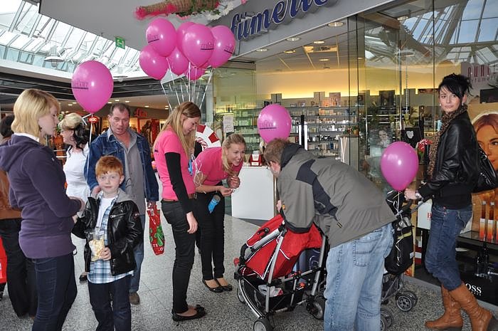 Buntes Programm zum FAMILIENTAG in der Galerie