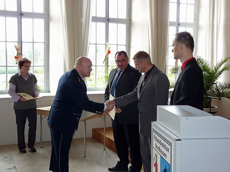 Bef&ouml;rderungen ausgesprochen