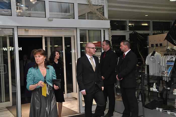 &Auml;rzte- und Apothekerball im Autohaus Peter